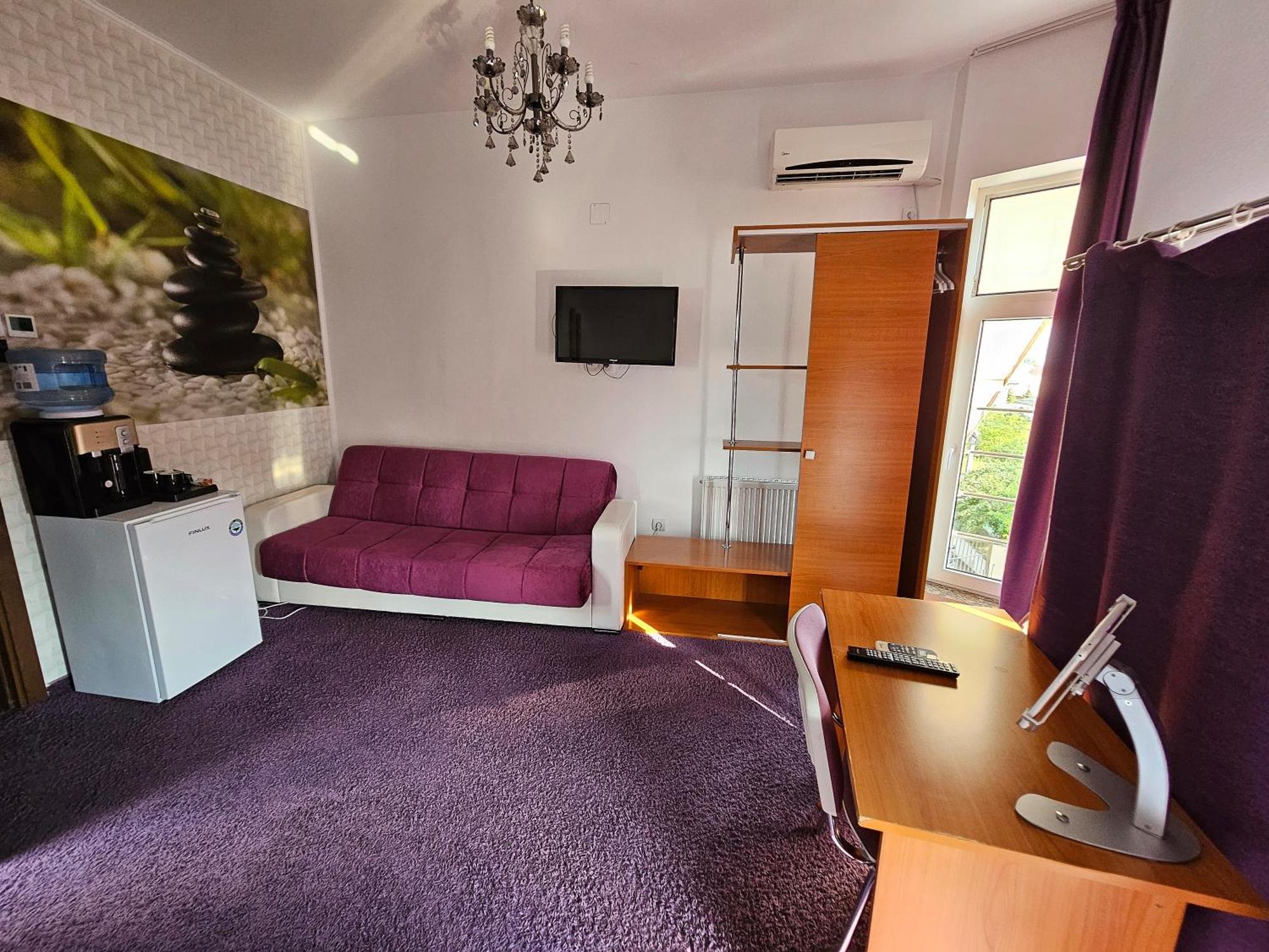 Iris Boutique Therme & Bucharest Otopeni Airport Bagian luar foto