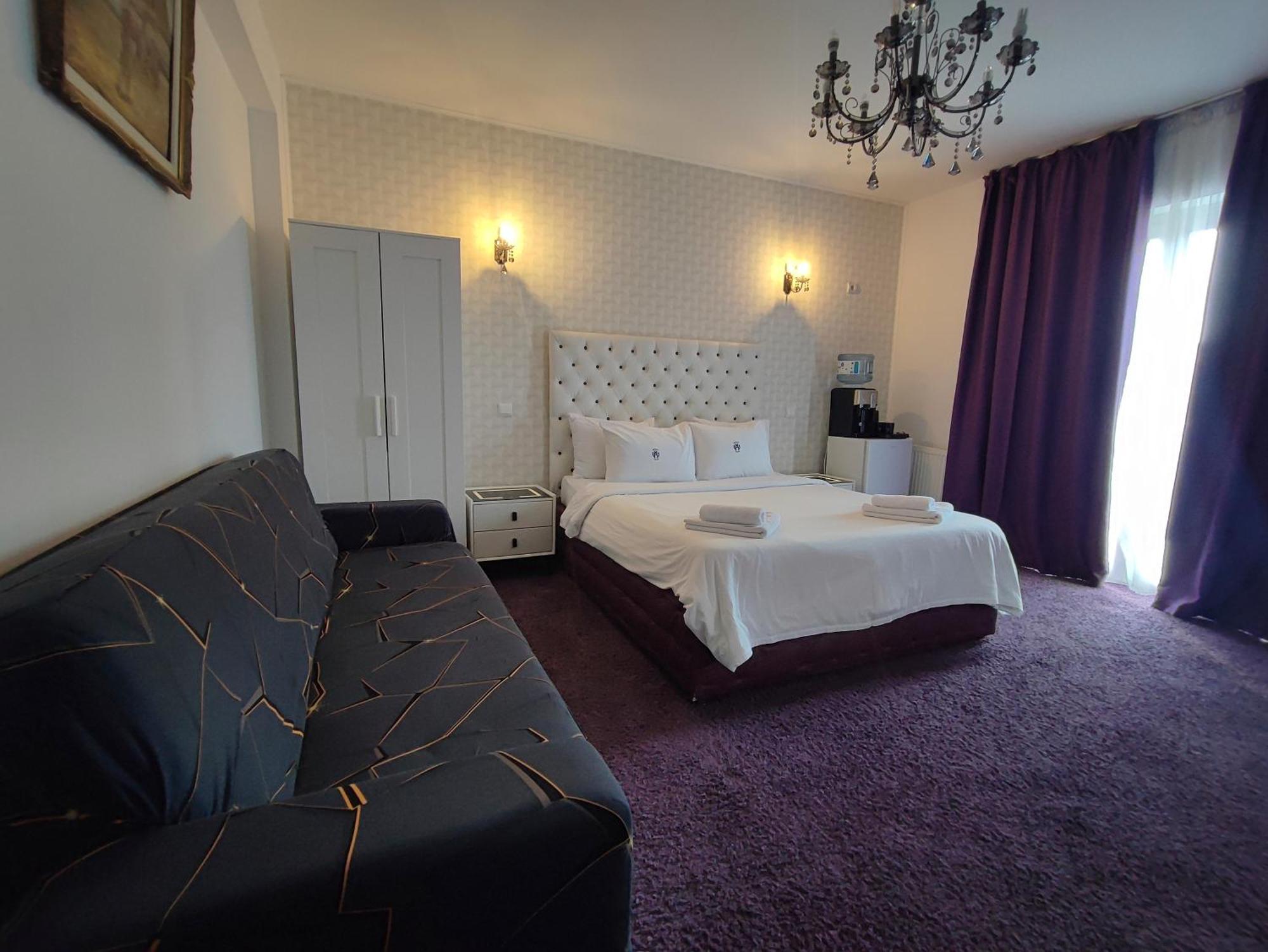 Iris Boutique Therme & Bucharest Otopeni Airport Bagian luar foto