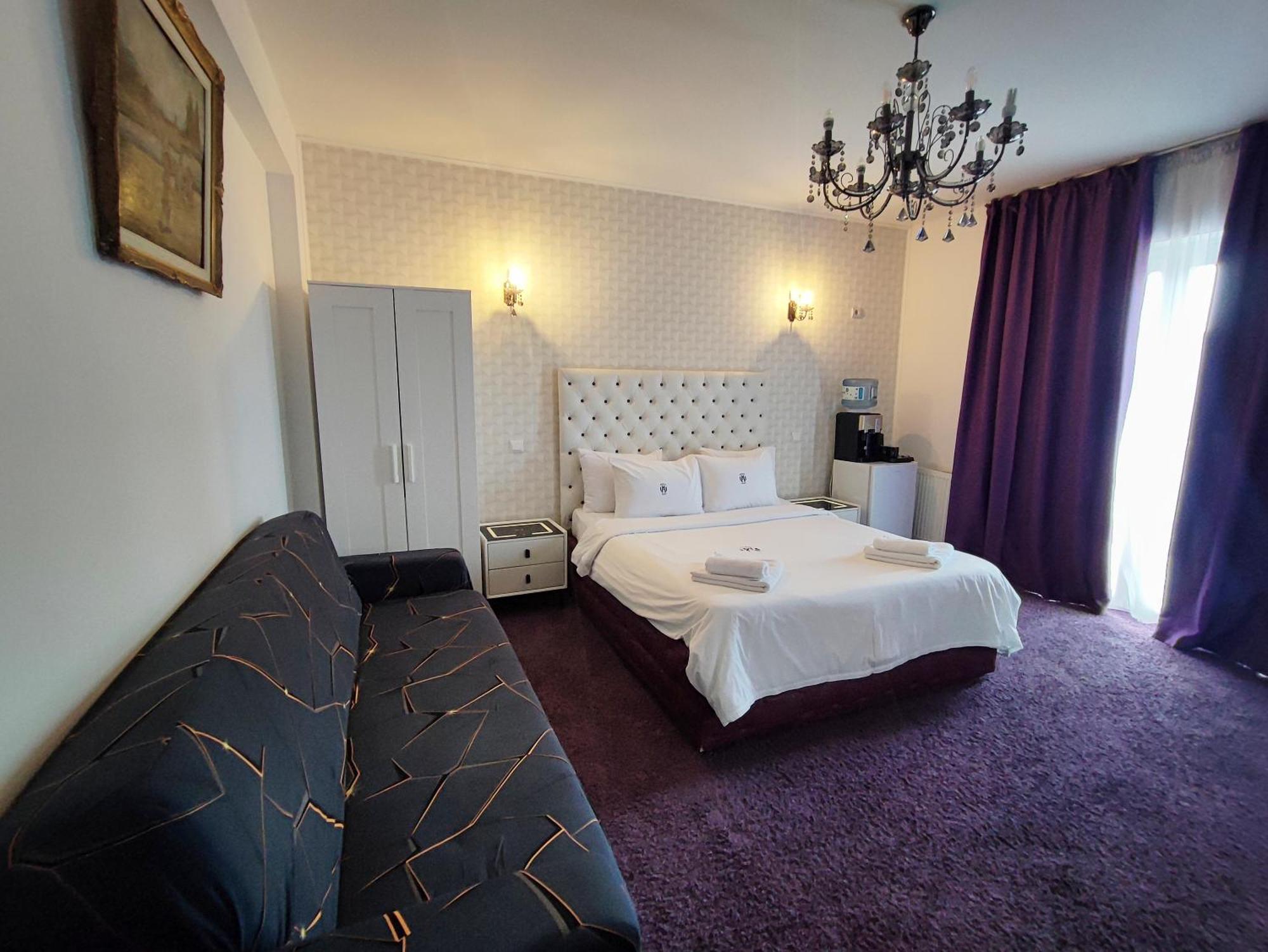 Iris Boutique Therme & Bucharest Otopeni Airport Bagian luar foto
